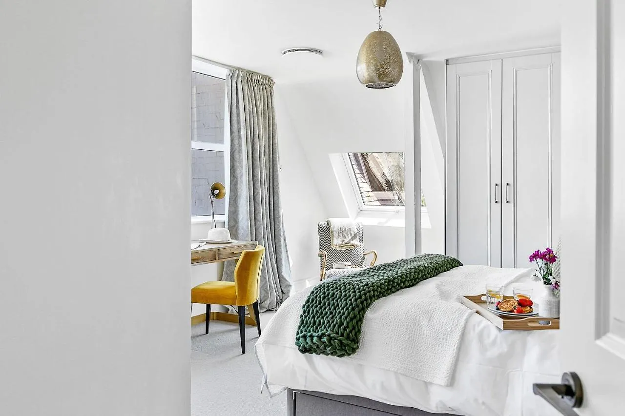 Cathedral Penthouse - Opulent, Elegant With Terrace Views Over Majestic Exeter United Kingdom