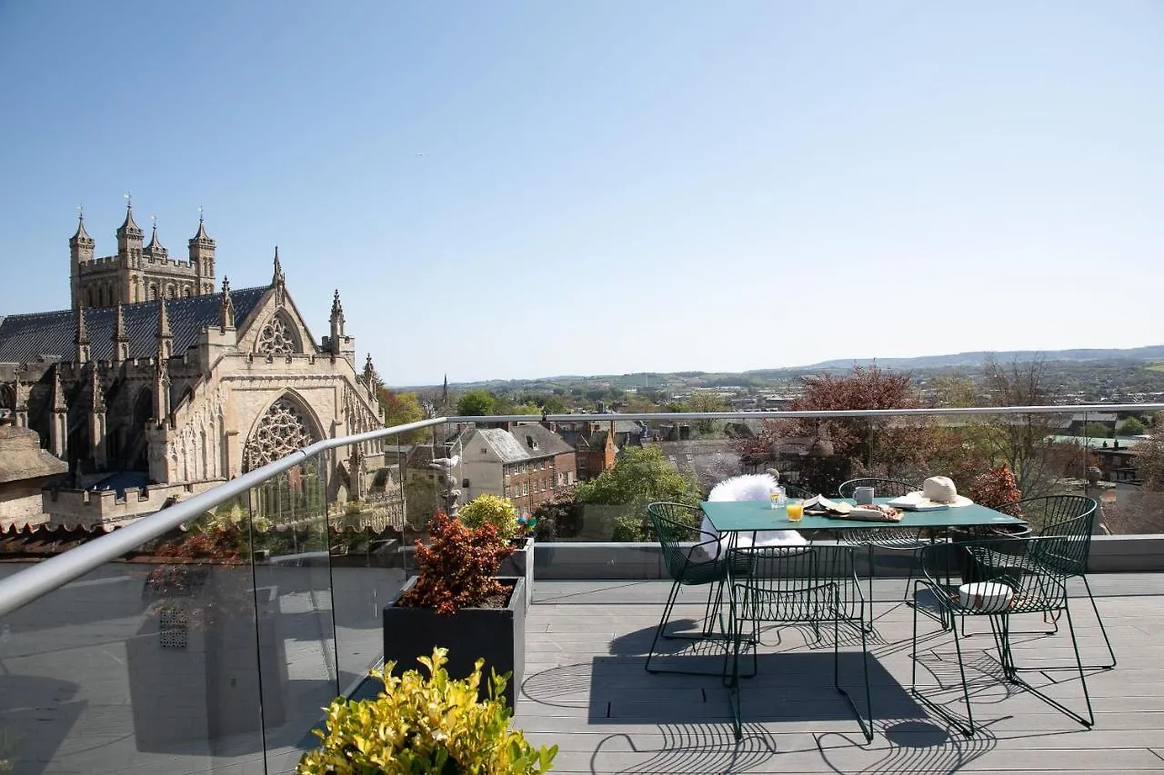 Apartment Cathedral Penthouse - Opulent, Elegant With Terrace Views Over Majestic Exeter