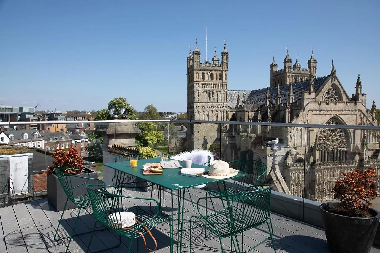 Cathedral Penthouse - Opulent, Elegant With Terrace Views Over Majestic Exeter 0*,  United Kingdom